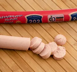 هات داگ ویژه 70 درصد گوشت قرمز 202 - مقدار 500 گرم