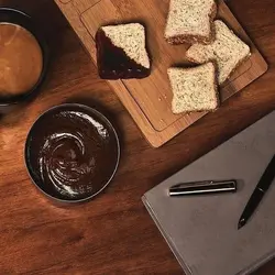 شکلات صبحانه خرما ایوان - مقدار 250 گرم