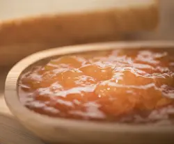 مربا زردآلو شانا - مقدار 310 گرم