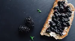 مربا شاه توت شانا - مقدار 310 گرم