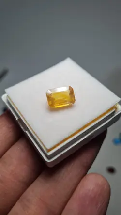 یاقوت زرد طبیعی | آپ جواهر