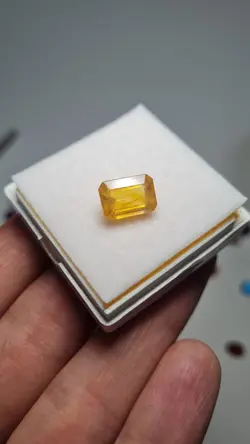 یاقوت زرد طبیعی | آپ جواهر