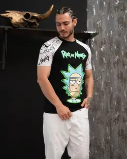 تیشرت مشکی ریک و مورتی TS1099