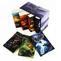 مجموعه رمان Harry Potter  از انتشارات Bloomsbury همراه با جعبه