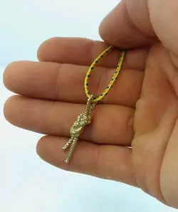گردنبند برنجی طرح گره هشت یک لا