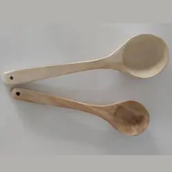 قاشق چوبی
