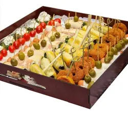 سینی سرو دسر و شیرینی