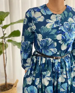 پیراهن گل آبی