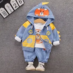 سه تیکه خرس فضانورد