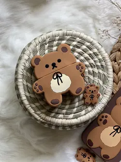 کاور ایرپاد خرس قهوه ای مینیمال سیلیکونی + آویز