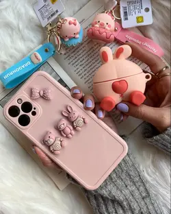 کاور ابرپاد خرگوش صورتی مینیمال صورتی