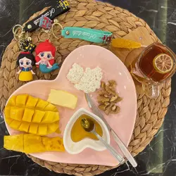 آویز و جاکلیدی سفیدبرفی و پری دریایی