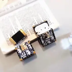 کاور ایرپاد دیور چرم صندوقی (Dior)