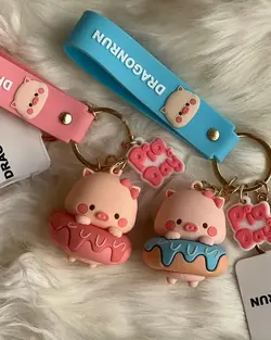 آویز و جاکلیدی خوک شیرینی