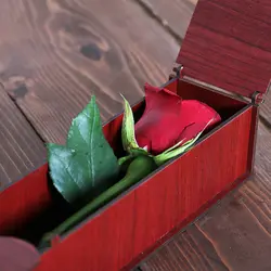 جعبه گل چوبی مدل تک شاخه رز هلندی قرمز
