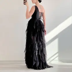 پیراهن رومی با دامن تور آبشاری