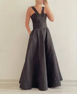 تاپ و دامن تافته مشکی‌