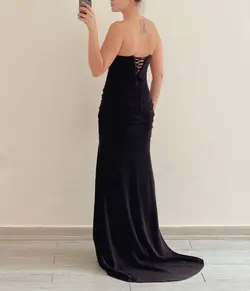 پیراهن ماکسی کرپ کش دنباله دار دکلته دلبری