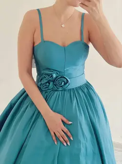 پیراهن ماکسی اسکارلتی تافته آبی با دامن ژپون