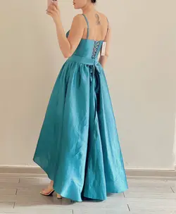 پیراهن ماکسی اسکارلتی تافته آبی با دامن ژپون