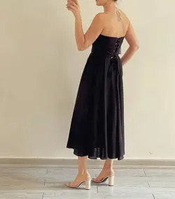 پیراهن میدی دکلته لینن مشکی بته جقه