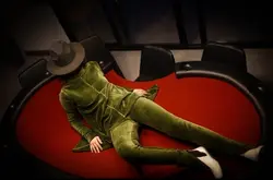 HOBRAT velvety green blouse and pants