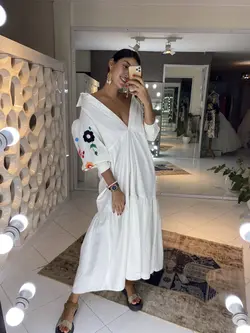 LINEN HANDCRAFTED FLOWERS DRESS