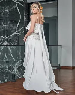 تاپ و دامن حریر ابریشم و گیپور