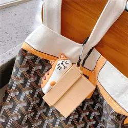 کاور ایرپاد گربه روی جعبه