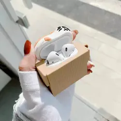 کاور ایرپاد گربه روی جعبه