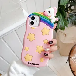 قاب آیفون یونی کورن رنگین کمان همراه آویز