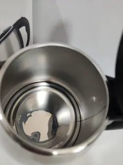 کتری برقی استیل a m aمدل:hb_1518g