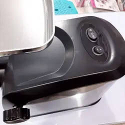 چرخ گوشت پر قدرت نیوال مدل mgr_939