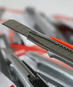 کاتر فلزی پنتر مدل C203