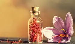 زعفران قائنات (بسته 4 گرمی)