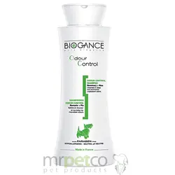 biogance-odour control شامپو خنثی کننده بوی بد  حاوی عصاره میوه درخت کاج و گیاه رزماری مخصوص سگهایی بابوی بدن تند یاافرادبا حساسیت به بو