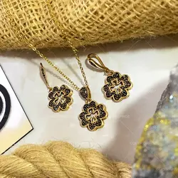 ‏‌‎نیم ست زنانه نگین دار مدل292