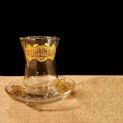 استکان کمرباریک به همراه نعلبکی بلوری