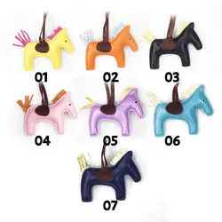 آویز هرمس اسب چرمی