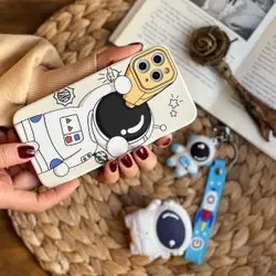 قاب موبایل آیفون 7plus / 8plus فضانورد ناسا تلسکوپ دار