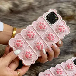 قاب موبایل آیفون X / XS فیجت پنجه گربه صورتی