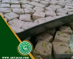 گز ۱۰ درصد پسته ای