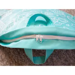 تشک بازی مدل کیف شو طرح B-Toys