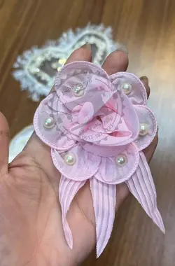 تیکه دوزی روی لباس