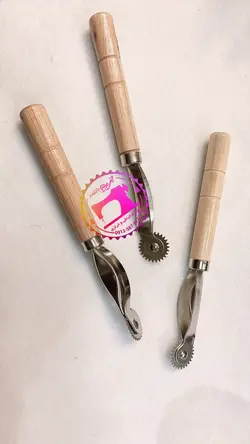 رولت خياطى دسته چوبى