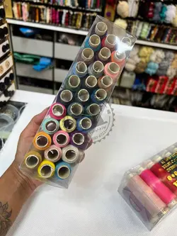 پک قرقره نخ رنگی