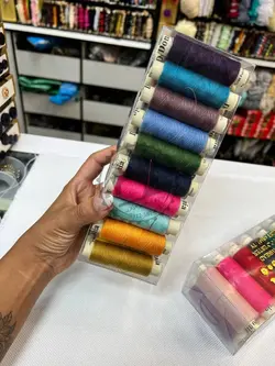 پک قرقره نخ رنگی