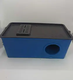 آشیانه پلاستیکی مرغ عشق