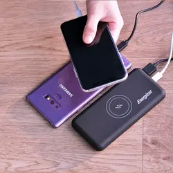 شارژر همراه انرجایزر مدل QE10007PQ ظرفیت ۱۰۰۰۰ میلی آمپر ساعت