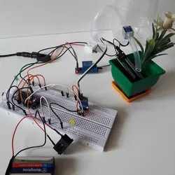 ماژول حسگر تشخیص حرکت مادون قرمز با رله مهندسیکا مدل Soil moisture